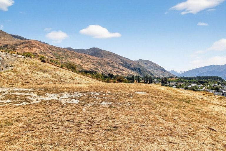 Photo of property in 6 Highridge Terrace, Wanaka, 9382