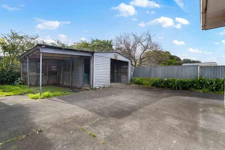 Photo of property in 32 Ashgrove Road, Mangere, Auckland, 2022