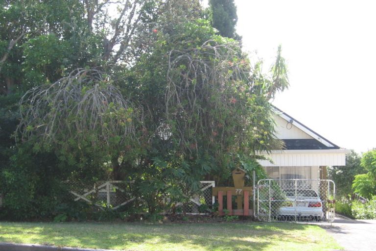 Photo of property in 77 Churchill Road, Murrays Bay, Auckland, 0630