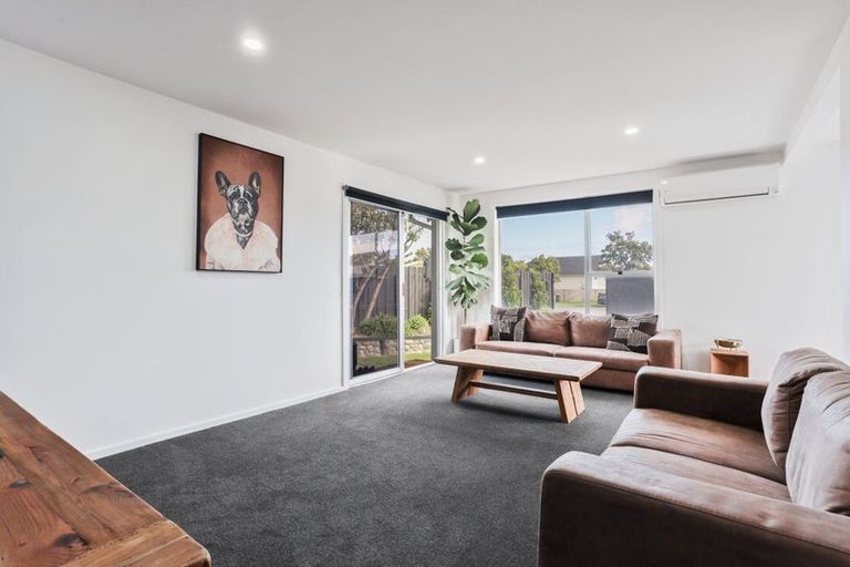 Photo of property in 28 Shetland Street, Woolston, Christchurch, 8062