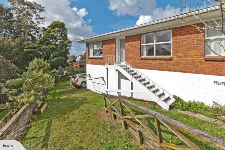 Photo of property in 2/65 High Road, Glenfield, Auckland, 0629
