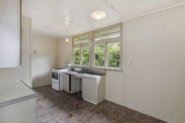 Photo of property in 12b Kowhai Street, Naenae, Lower Hutt, 5011