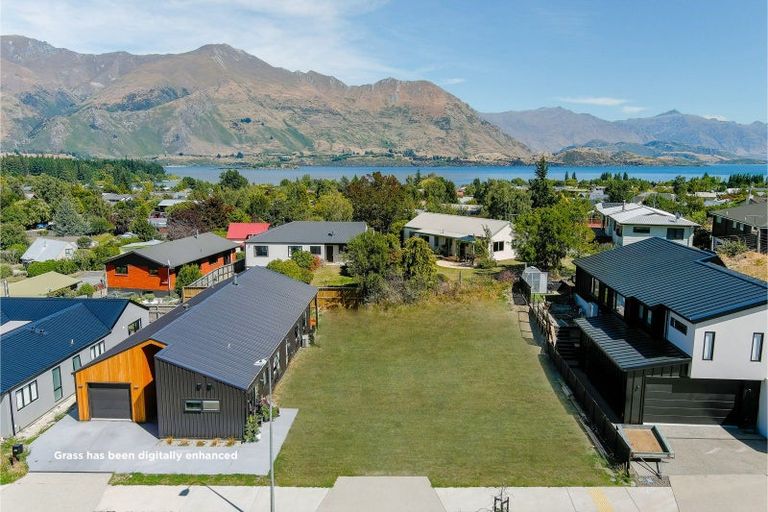Photo of property in 44 Clearview Street, Wanaka, 9305
