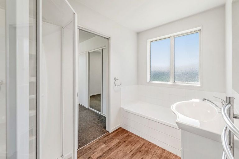 Photo of property in 26a Markham Way, Rolleston, 7614