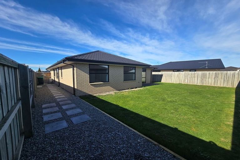 Photo of property in 10 Fairford Street, Rolleston, 7615