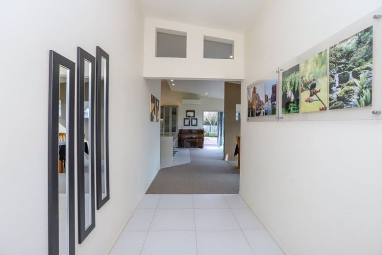 Photo of property in 106 Saint James Drive, Huntington, Hamilton, 3210