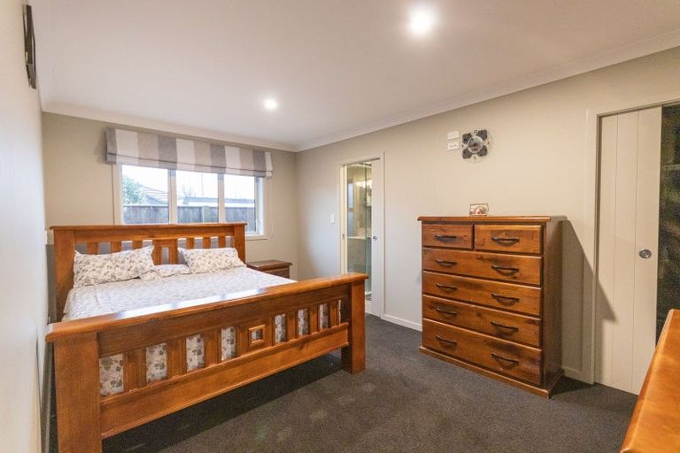 Photo of property in 157a James Line, Kelvin Grove, Palmerston North, 4414