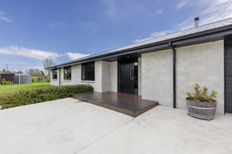 Photo of property in 102 Lindsay Road, Waipukurau, 4283