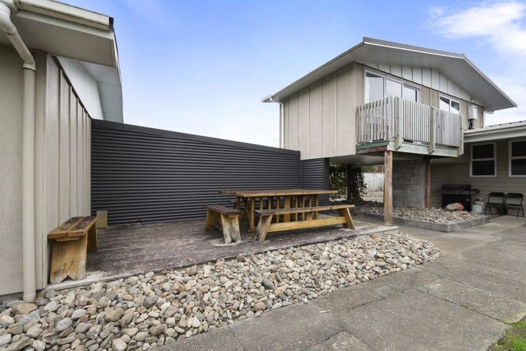 Photo of property in 16 Short Street, Ashhurst, 4810