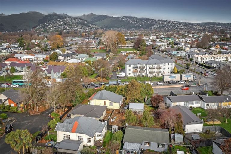 Photo of property in 19 Defoe Place, Waltham, Christchurch, 8023