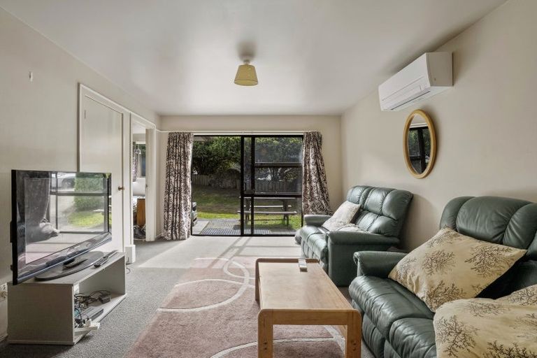 Photo of property in 1 Salmond Place, Queenstown, 9300