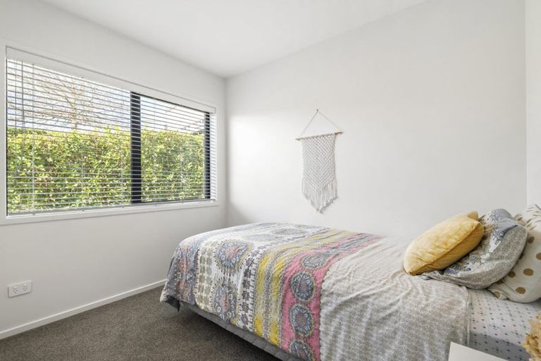 Photo of property in 5 Holiday Road, Stanmore Bay, Whangaparaoa, 0932