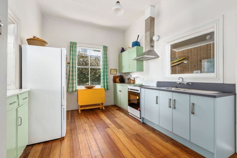 Photo of property in 58 Jetty Road, Castlepoint, Tinui, 5889