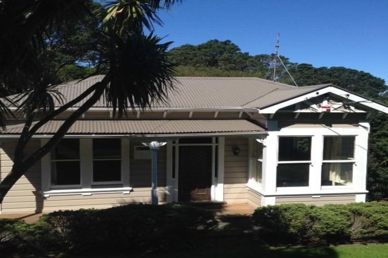 Photo of property in 67 Mitchell Street, Brooklyn, Wellington, 6021