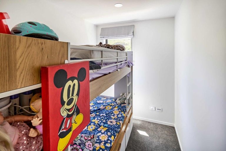 Photo of property in 28 Bee Lane, Whitby, Porirua, 5024