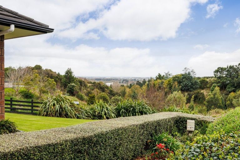 Photo of property in 4 Wake Place, Aokautere, Palmerston North, 4471