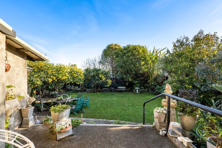 Photo of property in 10 Grange Road North, Haumoana, 4102