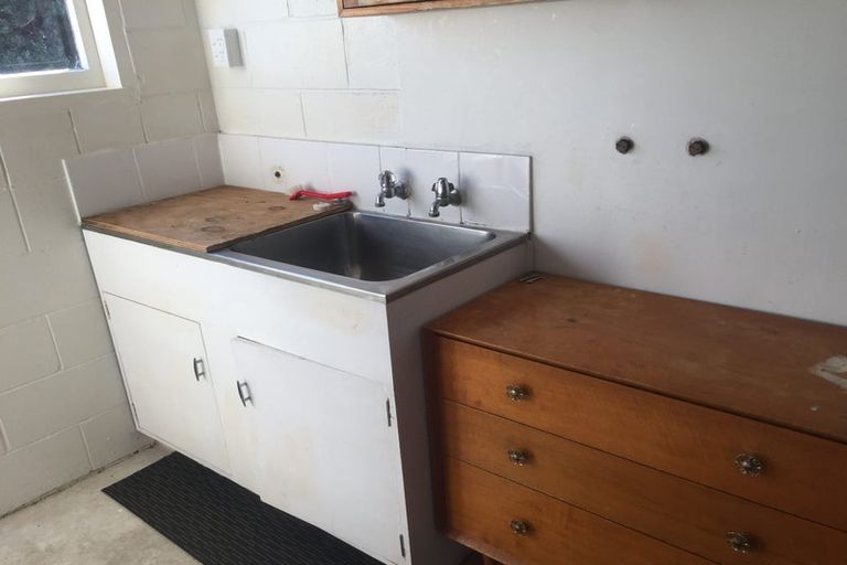 Photo of property in 15 Hauraki Crescent, Pinehill, Auckland, 0632