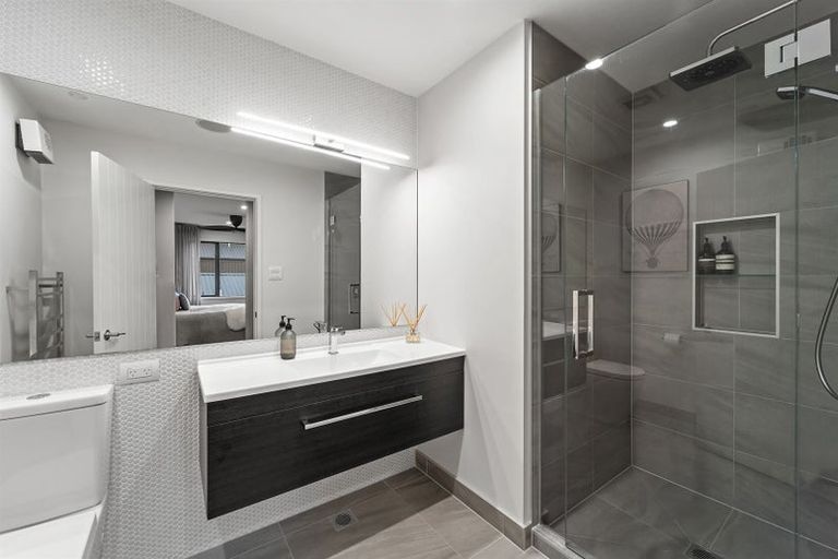 Photo of property in 4 Nohanga Lane, Hobsonville, Auckland, 0616