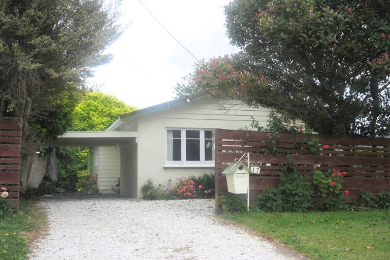 Photo of property in 17 Moehau Street, Te Puke, 3119