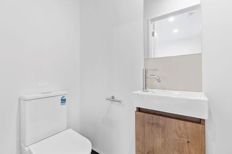 Photo of property in 11 Selo Street, Glen Eden, Auckland, 0602