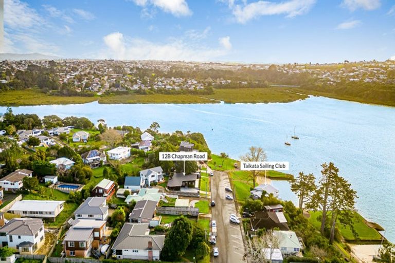Photo of property in 12b Chapman Road, Te Atatu Peninsula, Auckland, 0610