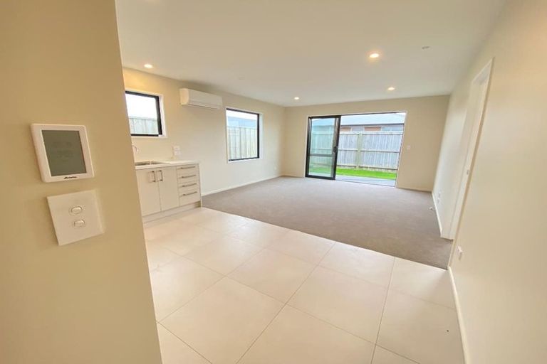 Photo of property in 89 Faringdon Boulevard, Rolleston, 7615