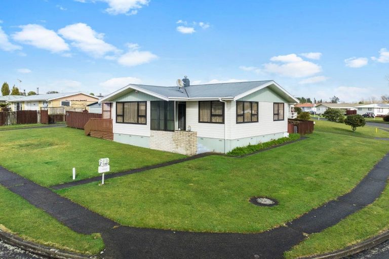 Photo of property in 29 Kaka Crescent, Tokoroa, 3420
