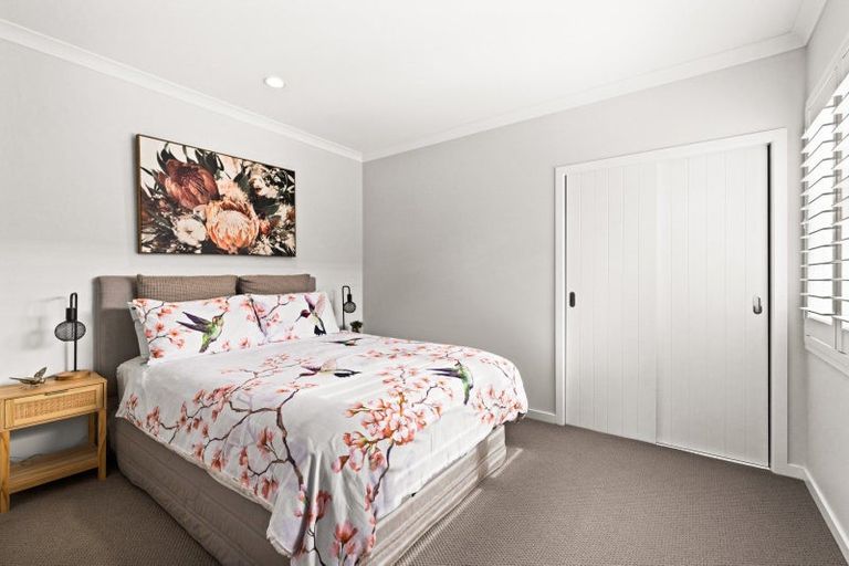 Photo of property in 11 Aoraki Road, Poraiti, Napier, 4112