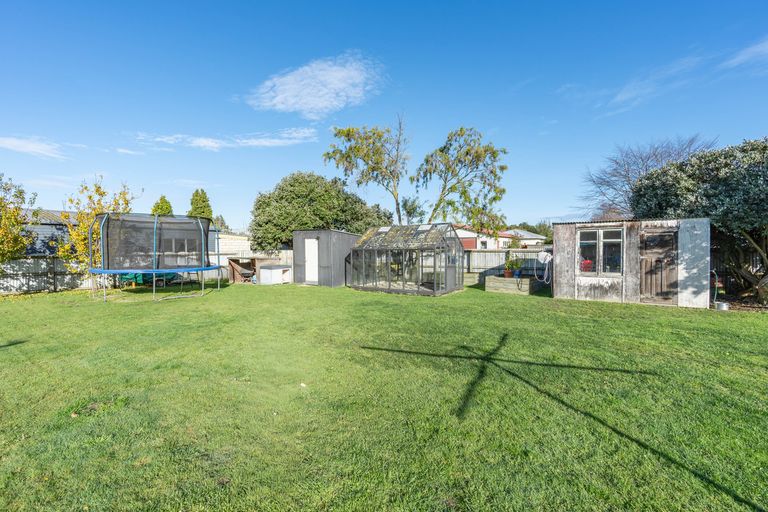 Photo of property in 27 Lynas Street, Outram, 9019