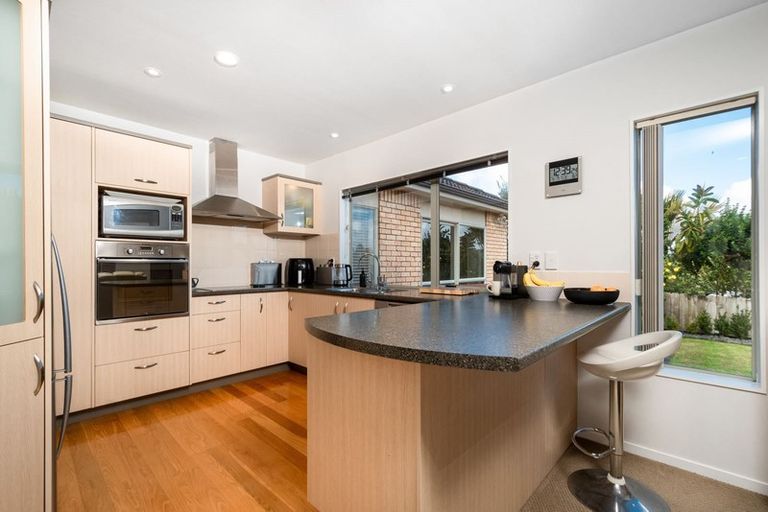 Photo of property in 15 Hendrika Court, Hobsonville, Auckland, 0618