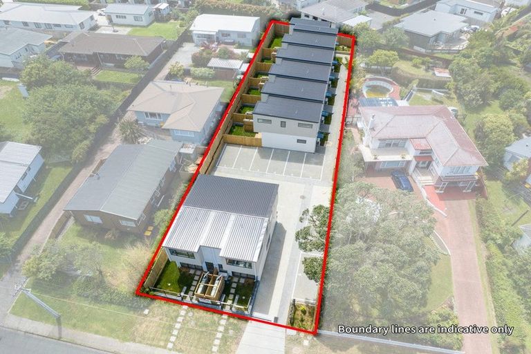 Photo of property in 3/25 Abbotleigh Avenue, Te Atatu Peninsula, Auckland, 0610