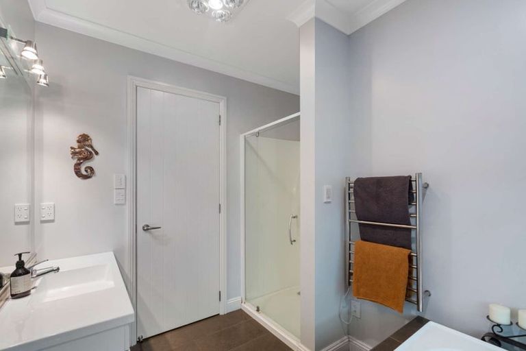 Photo of property in 73b Inwoods Road, Parklands, Christchurch, 8083