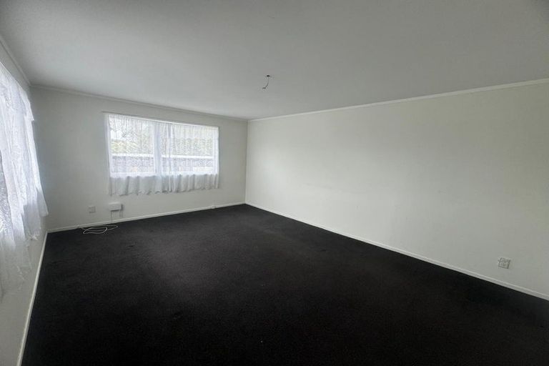 Photo of property in 20 Gambare Place, Wattle Downs, Auckland, 2103