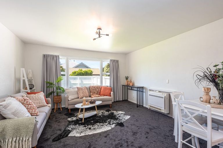 Photo of property in 134 Somerfield Street, Somerfield, Christchurch, 8024