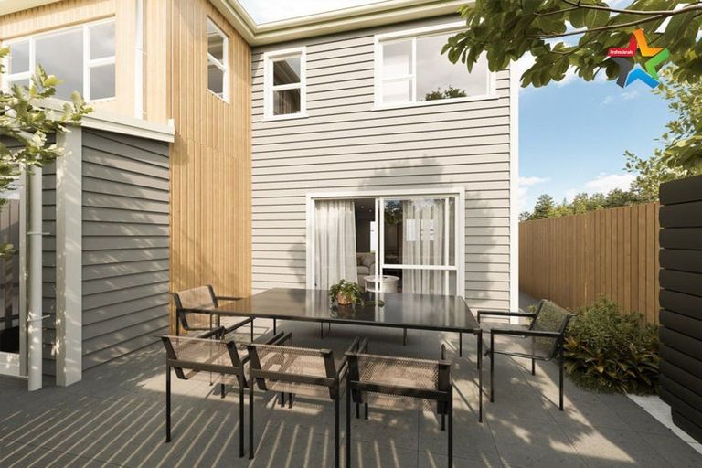 Photo of property in 82 Main Road, Wainuiomata, Lower Hutt, 5014