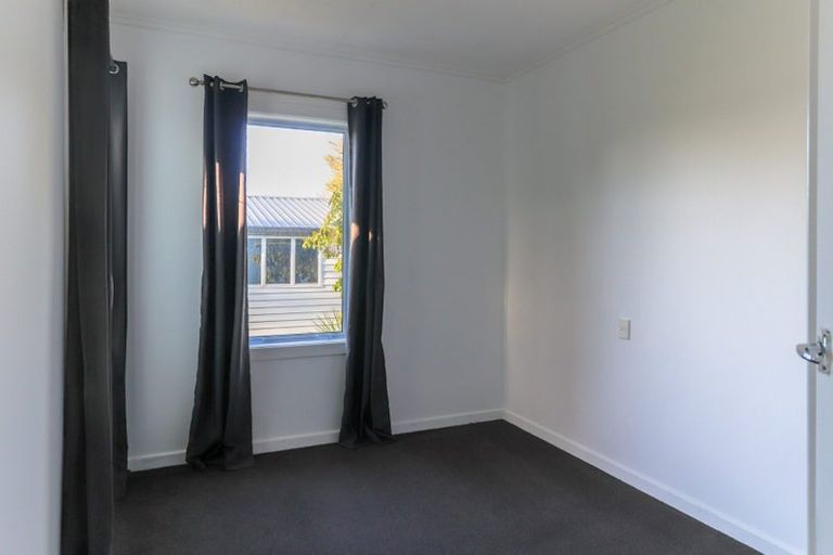 Photo of property in 324 Tay Street, Turnbull Thomson Park, Invercargill, 9810