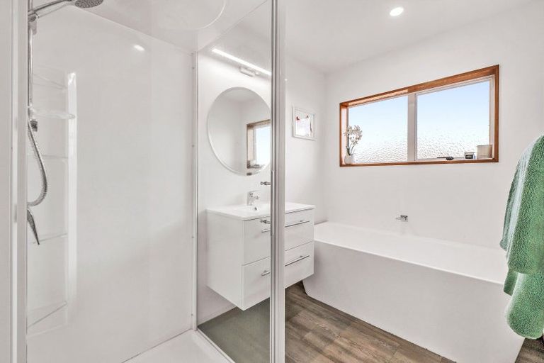 Photo of property in 50 Roydon Drive, Templeton, Christchurch, 8042