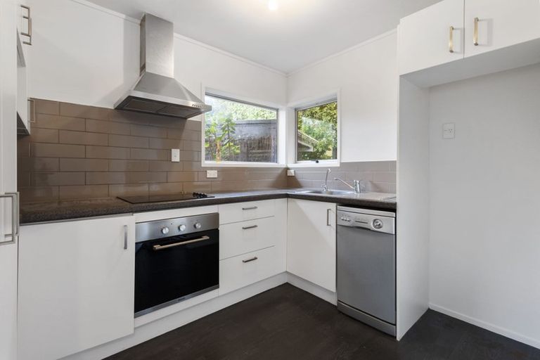 Photo of property in 2/59 Muir Avenue, Mangere Bridge, Auckland, 2022