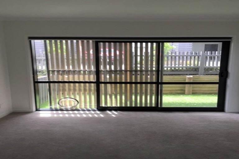 Photo of property in 4 Pheasant Lane, Hobsonville, Auckland, 0616