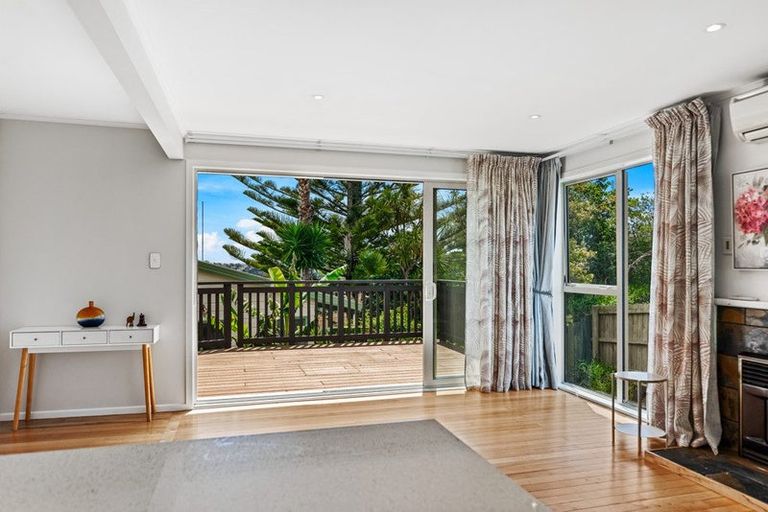 Photo of property in 185 Waimumu Road, Massey, Auckland, 0614