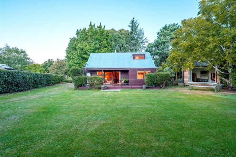 Photo of property in 21 Kowhai Drive, Wanaka, 9305