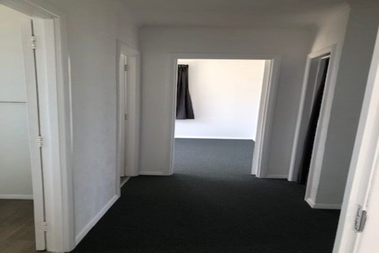 Photo of property in 25 Hill Crescent, Papakura, 2110