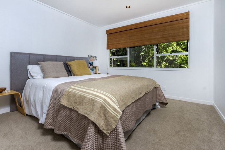 Photo of property in 1/34 Glamorgan Drive, Torbay, Auckland, 0630