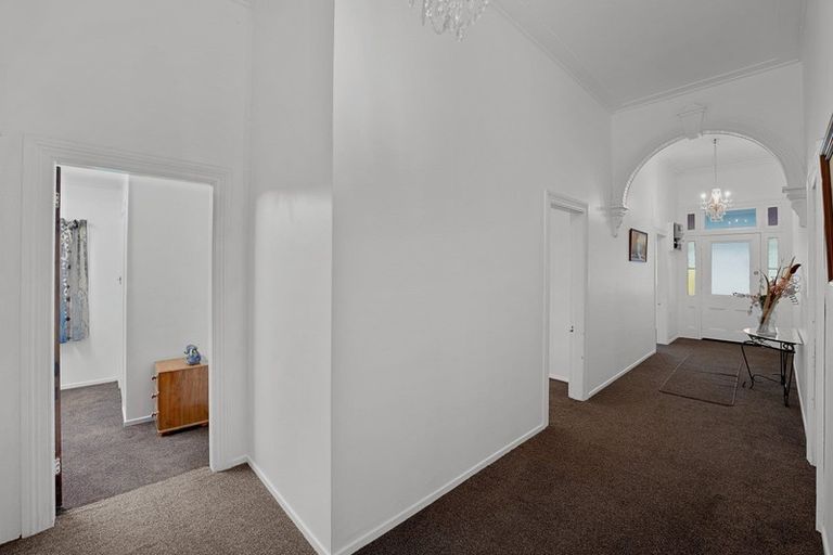 Photo of property in 3 Victoria Street, Hawera, 4610