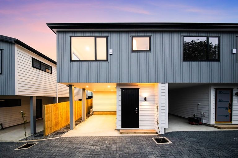Photo of property in 8b Butterworth Drive, Glendene, Auckland, 0602