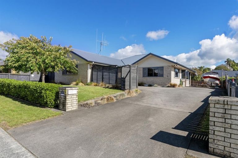 Photo of property in 4 Norm Freeman Drive, Te Puke, 3119