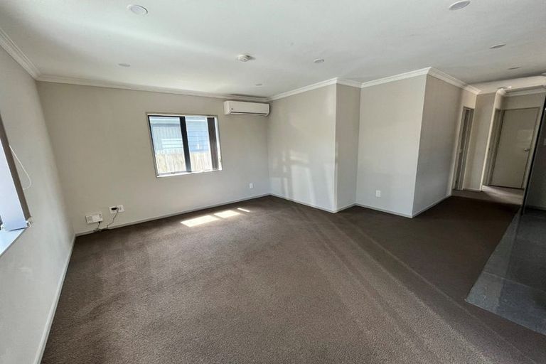 Photo of property in 59a Gloucester Road, Manurewa, Auckland, 2102