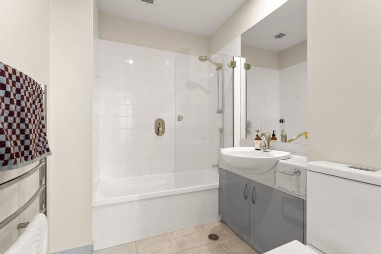 Photo of property in 33/12 Maunganui Road, Mount Maunganui, 3116