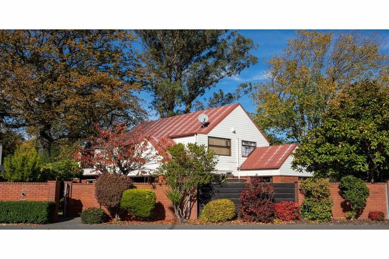 Photo of property in 161 Cashmere Road, Hoon Hay, Christchurch, 8025